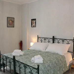 Apartament Abate Gimma 10 Minutes From St Nicholas Cathedral, Bari